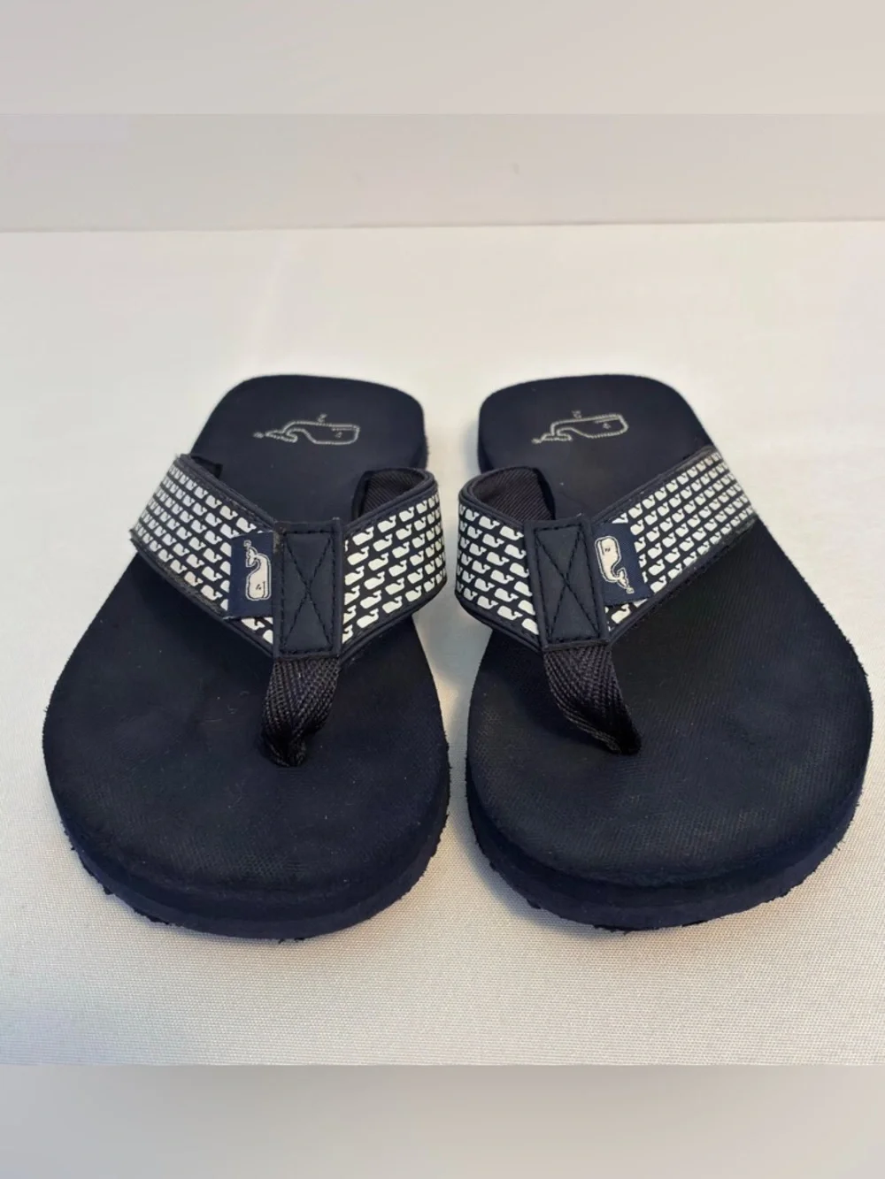 Vineyard Vines Boys Micro Whale Foam Flip Flops Nautical Navy Size 2